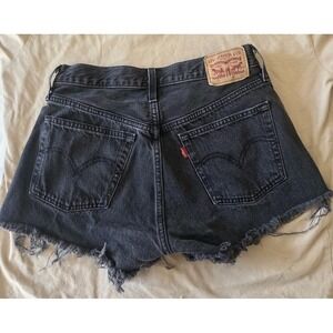 Levis Shorts Womens 27 Distressed Black Denim Jean Cutoff Premium 501 Fringe